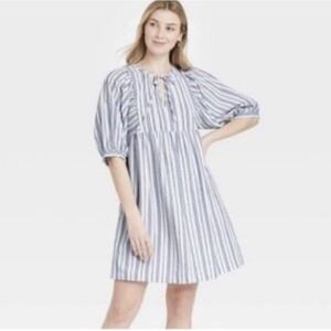 Universal Thread mini dress Blue White, Balloon Sleeve 100% Cotton size‎ small